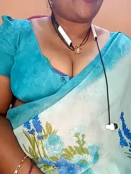 Snapshot of Sexy-Telugunayana2 chatting on March 11, 7:58 am Sexy-Telugunayana2 online show from March 11, 7:58 am