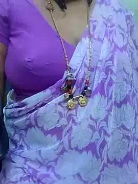Snapshot of Sexy-Telugunayana2 chatting on May 19, 2:23 pm Sexy-Telugunayana2 online show from May 19, 2:23 pm