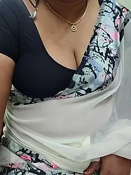 Snapshot of Sexy-Telugunayana2 chatting on July 23, 6:17 pm Sexy-Telugunayana2 online show from July 23, 6:17 pm