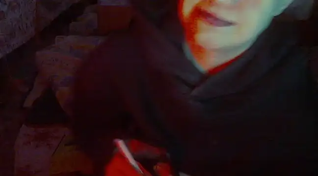 Snapshot of iva_spirit chatting on February 19, 12:14 am iva spirit online show from February 19, 12:14 am