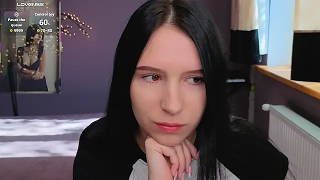 Snapshot of KarolinaBlacks chatting on May 29, 5:38 am KarolinaBlacks online show from May 29, 5:38 am