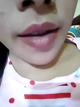 Snapshot of Anki-doll chatting on February 3, 12:47 pm Anki-doll online show from February 3, 12:47 pm