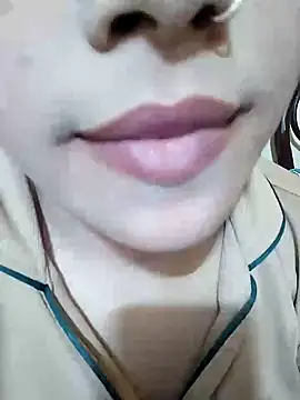Snapshot of Anki-doll chatting on February 19, 12:44 pm Anki-doll online show from February 19, 12:44 pm