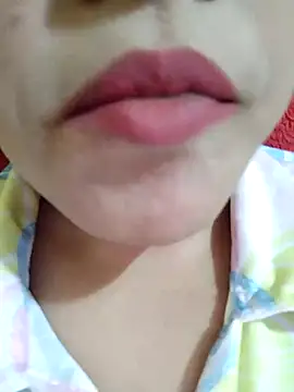 Snapshot of Anki-doll chatting on February 20, 9:33 am Anki-doll online show from February 20, 9:33 am