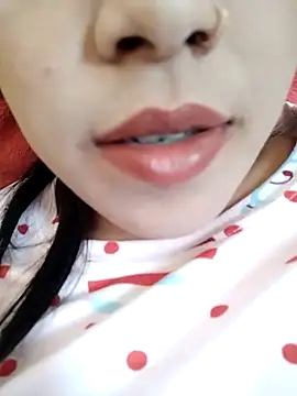 Snapshot of Anki-doll chatting on March 7, 8:56 am Anki-doll online show from March 7, 8:56 am