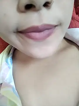 Snapshot of Anki-doll chatting on March 20, 9:04 am Anki-doll online show from March 20, 9:04 am