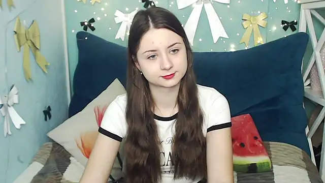 MilanaRoza online show from March 21, 5:43 am