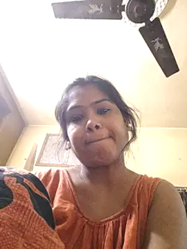 Snapshot of yoursweety09 chatting on January 8, 6:20 am yoursweety09 online show from January 8, 6:20 am