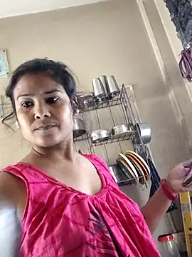 Snapshot of yoursweety09 chatting on January 27, 5:36 am yoursweety09 online show from January 27, 5:36 am