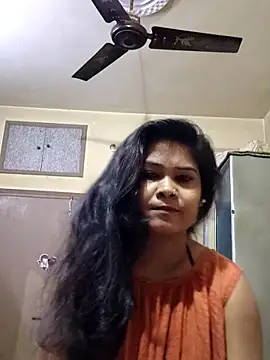Snapshot of yoursweety09 chatting on March 21, 1:34 am yoursweety09 online show from March 21, 1:34 am