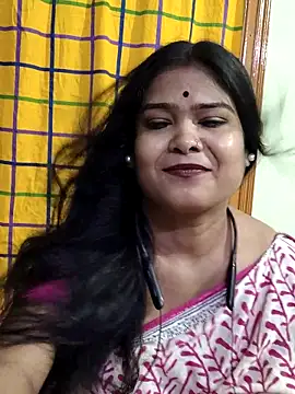 Snapshot of yoursweety09 chatting on September 25, 12:25 am yoursweety09 online show from September 25, 12:25 am