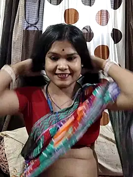 Snapshot of yoursweety09 chatting on April 1, 8:37 am yoursweety09 online show from April 1, 8:37 am