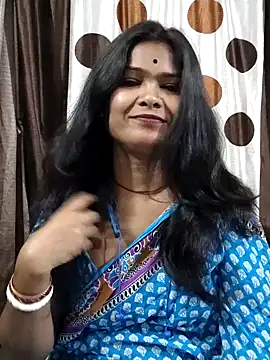 Snapshot of yoursweety09 chatting on April 2, 11:57 pm yoursweety09 online show from April 2, 11:57 pm