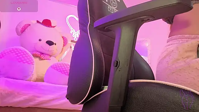 Laylafoxy tay online show from September 30, 3:22 am