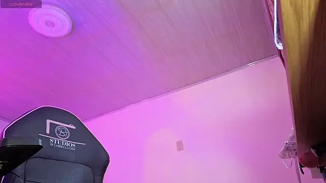 Laylafoxy tay online show from October 15, 4:12 am