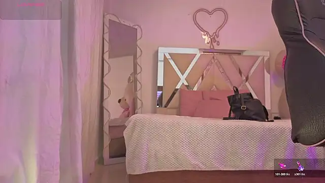 Laylafoxy tay online show from November 15, 3:26 am