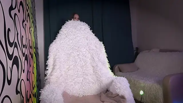 VanessaWayne online show from October 28, 10:12 pm