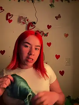 Snapshot of Im_Valen_Cute chatting on March 3, 12:26 am Im Valen Cute online show from March 3, 12:26 am