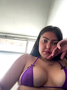 Snapshot of gabbyfoox chatting on September 27, 3:17 pm gabbyfoox online show from September 27, 3:17 pm