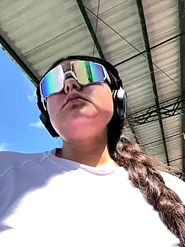 gabbyfoox online show from November 25, 2:17 pm