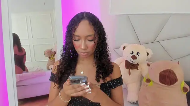 Snapshot of Amber__Sanchez chatting on March 11, 9:48 pm Amber  Sanchez online show from March 11, 9:48 pm