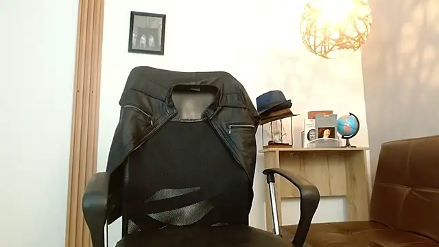 Reiko 85  online show from March 22, 10:48 pm