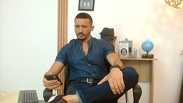 Reiko 85  online show from September 10, 2:39 pm