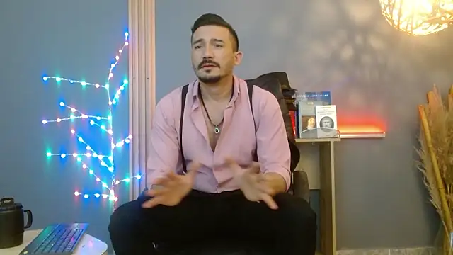 Reiko 85  online show from February 2, 8:18 pm