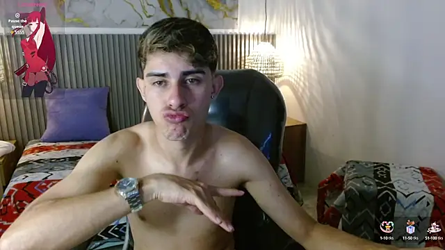 Dyla n18 online show from September 22, 11:18 pm