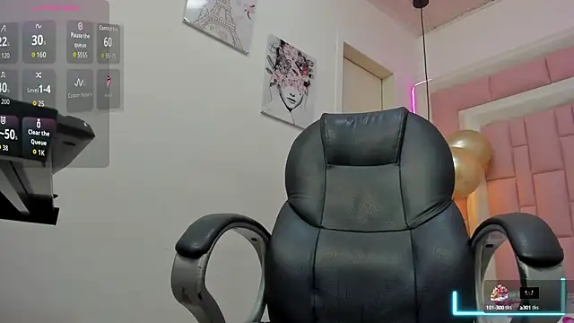 Dyla n18 online show from October 12, 11:48 pm