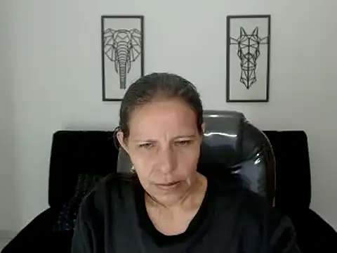 Snapshot of Milf_karlye chatting on January 14, 6:13 am Milf karlye online show from January 14, 6:13 am