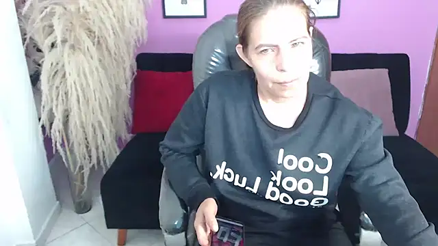 Snapshot of Milf_karlye chatting on September 20, 3:07 am Milf karlye online show from September 20, 3:07 am