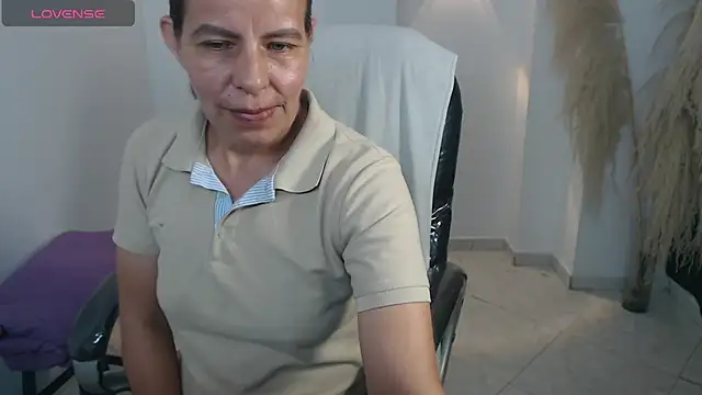 Milf karlye online show from December 1, 3:11 am