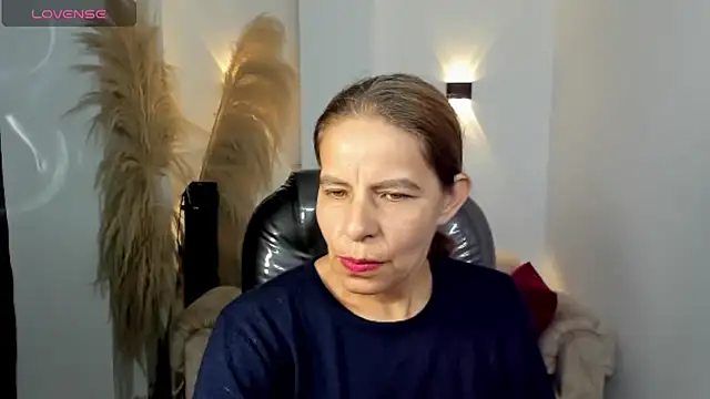 Milf karlye online show from April 9, 2:11 am