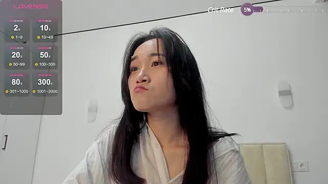 aenie online show from December 7, 2:09 am