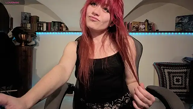 complicata mente online show from December 4, 10:07 pm