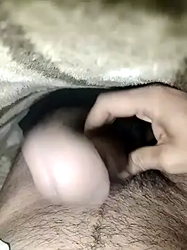 Snapshot of nidansohib1230 chatting on December 8, 7:22 pm nidansohib1230 online show from December 8, 7:22 pm