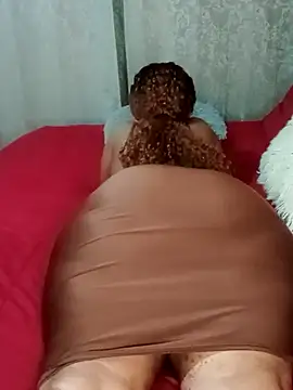 Luciouslips00 online show from September 28, 3:50 pm