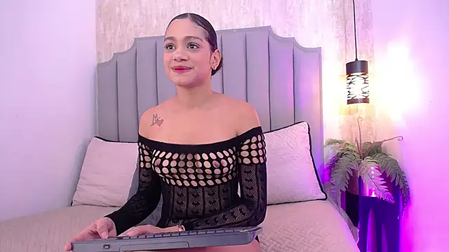 Alahia Baiter online show from February 23, 12:48 pm