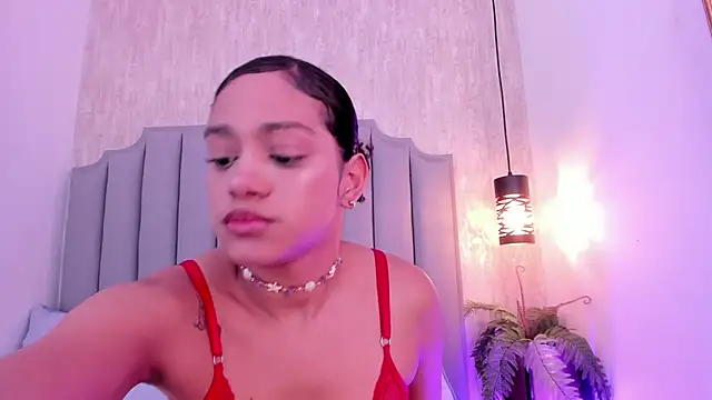 Alahia Baiter online show from March 2, 3:05 pm