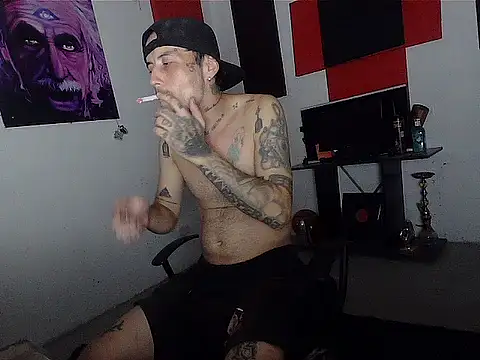 patrik tattoo  online show from May 1, 6:18 am