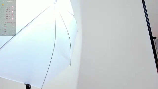 tutu milf online show from March 15, 6:54 pm