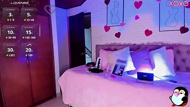 Kitty Pam online show from March 6, 8:05 pm