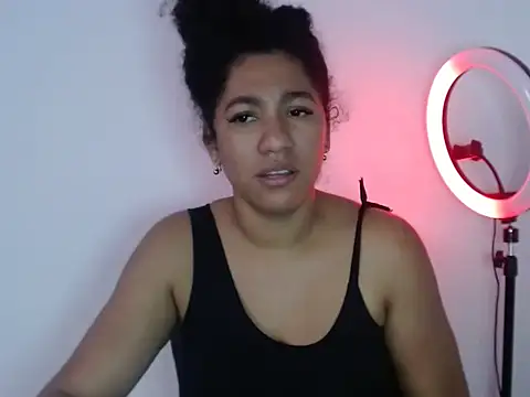 bellacrespalatina online show from October 2, 8:05 pm