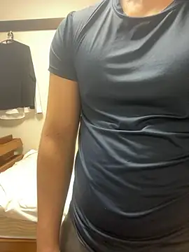 YU-KI00 online show from October 28, 12:19 pm