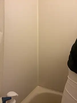 YU-KI00 online show from November 22, 12:15 pm