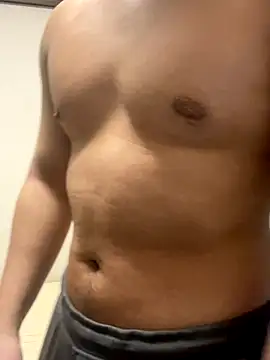 YU-KI00 online show from December 22, 10:23 am