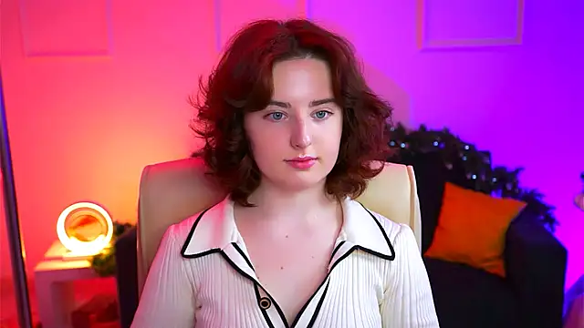 Snapshot of AnnTerry_ chatting on February 4, 8:46 am AnnTerry online show from February 4, 8:46 am