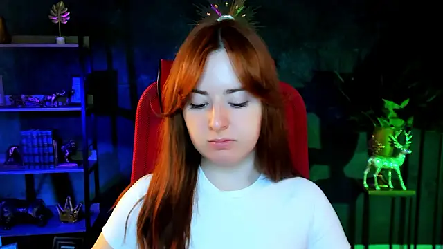 AnnTerry  online show from March 11, 8:09 am