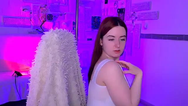 AnnTerry  online show from April 9, 5:29 am